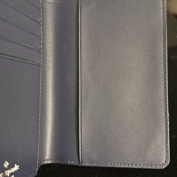 COPY - VGUC Kate Spade “Up Up and Away” Hot Air Balloon Passport Wallet - Picture 4 of 4